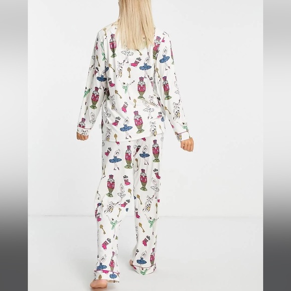 Chelsea Peers Ny Nutcracker Pajamas - Picture 7 of 11
